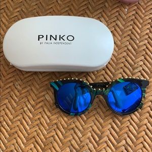 Pinko cat eye sunglasses
